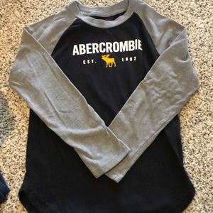 Boys 7/8 — Abercrombie kids — navy long sleeve tee